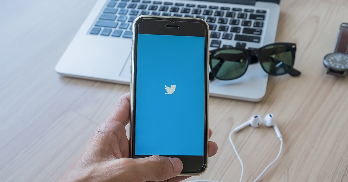 Become a Pro and Rule the Tweetosphere: 6 Ways to Improve Twitter Engagement